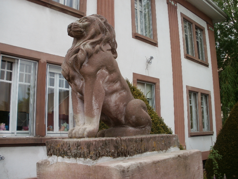 Lion , de veille , Sculpture . Cabreraun