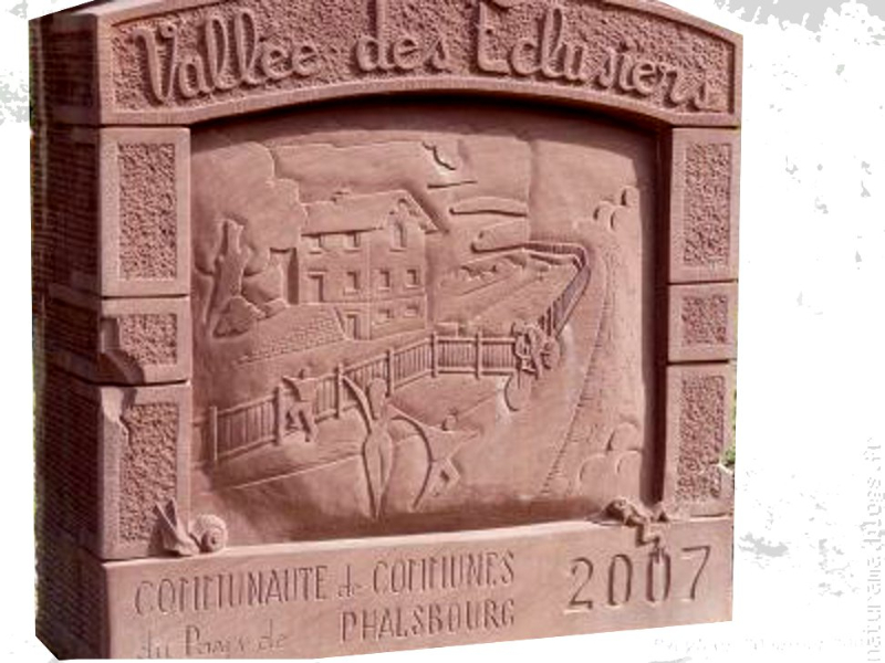 Stèle de la vallée des éclusier , 1 , Sculpture monumentale. Cabreraun